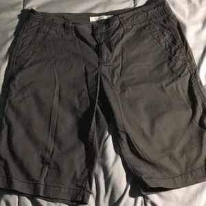 Loft grey shorts with pockets